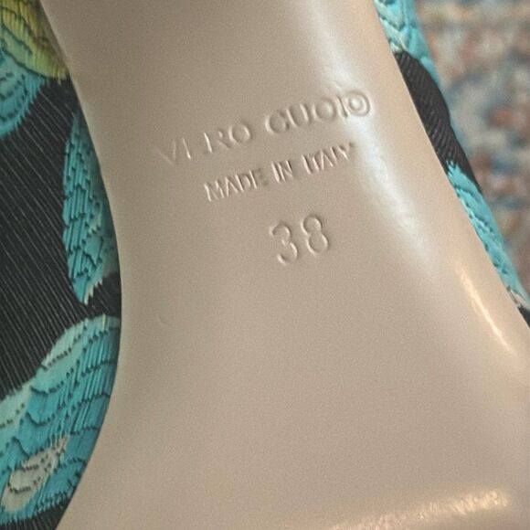 Ann Mashburn Floral Jacquard Block Heel Pumps 38 - Picture 9 of 9